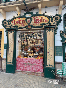 Forn des Teatre – eine unvergessliche Fassade